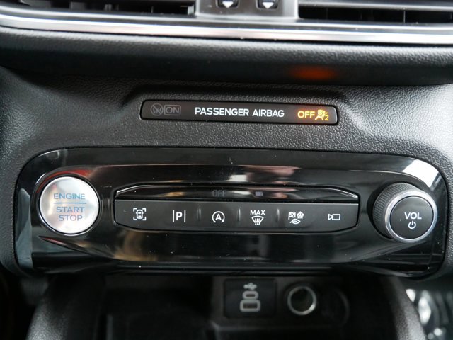 Certified 2024 Ford Escape Platinum image 24