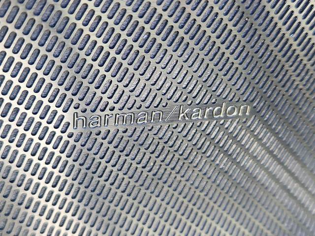 Used 2019 Volvo S60 T6 Momentum w/ Multimedia Package image 17