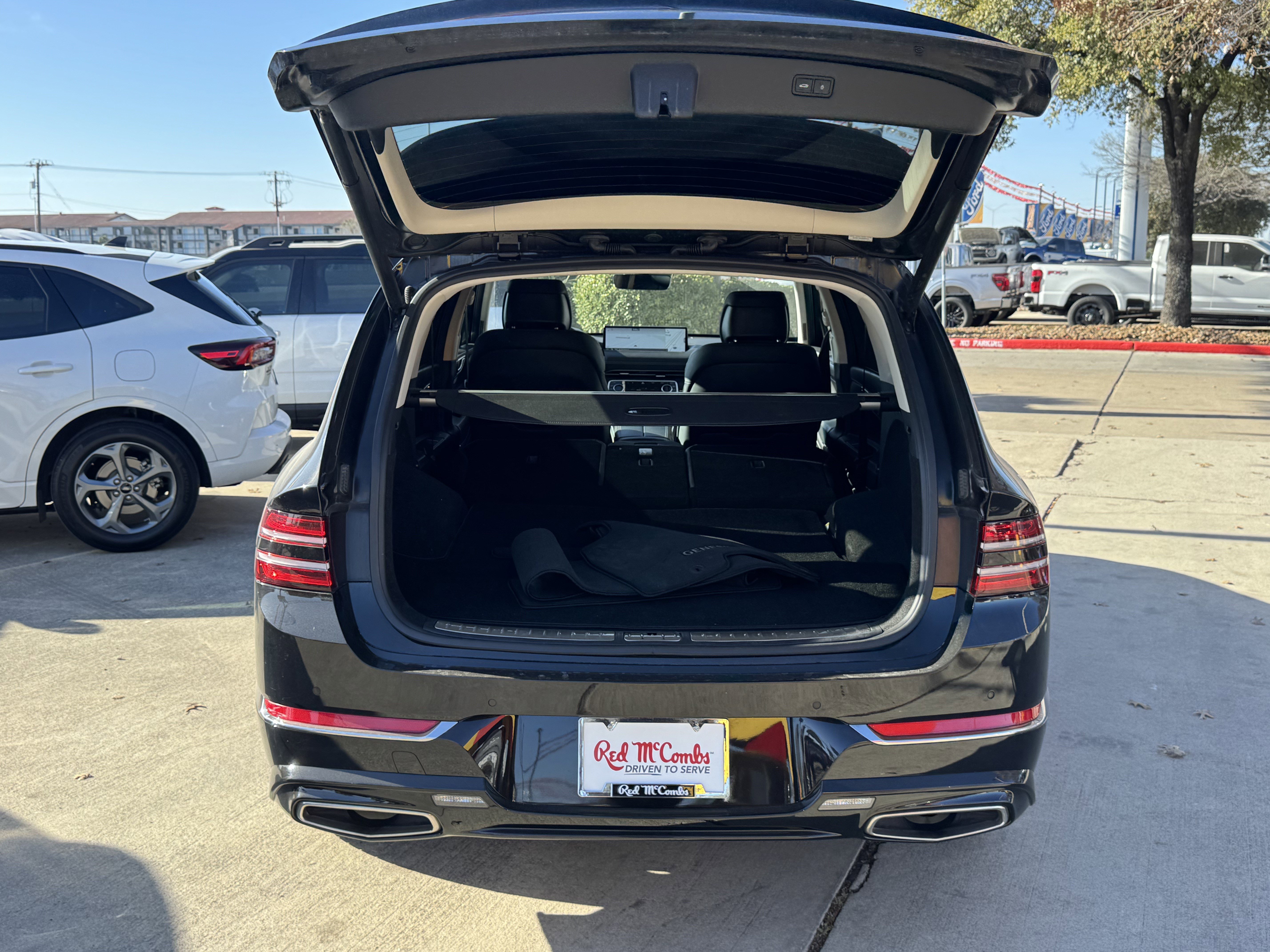 Used 2024 Genesis GV80 2.5T image 9