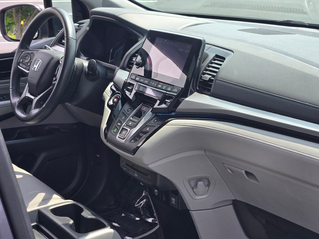 Used 2024 Honda Odyssey Touring image 8