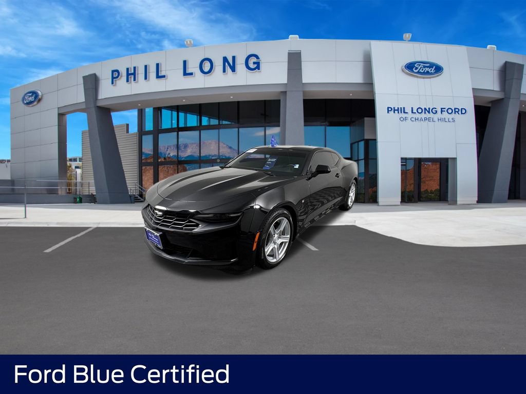 Used 2024 Chevrolet Camaro LT RWD image 1