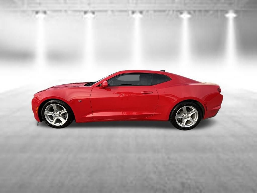 Used 2022 Chevrolet Camaro LT RWD image 10