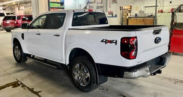 Certified 2024 Ford Ranger XLT w/ Equipment Group 301A High AWD/4WD image 4