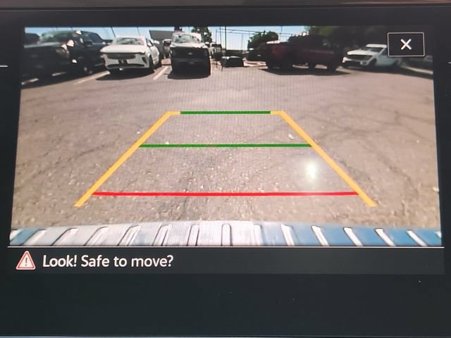 Used 2022 Volkswagen Tiguan SE AWD/4WD image 18