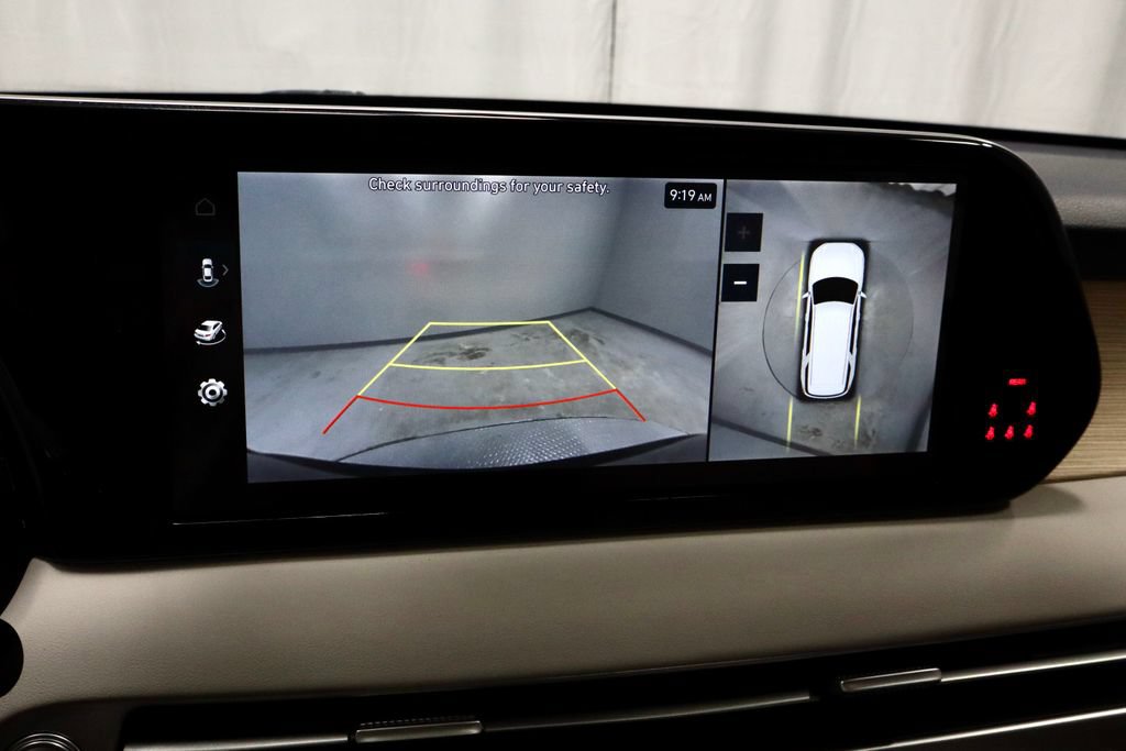 Used 2025 Hyundai Palisade Limited AWD/4WD image 2