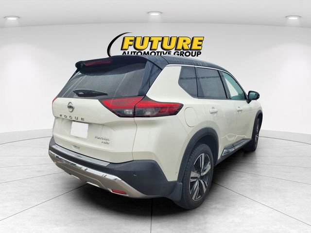 Used 2021 Nissan Rogue Platinum AWD/4WD image 2
