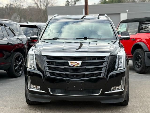 Used 2019 Cadillac Escalade Premium Luxury image 13