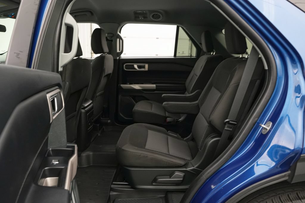 Certified 2023 Ford Explorer XLT w/ Class IV Trailer Tow Package AWD/4WD image 18