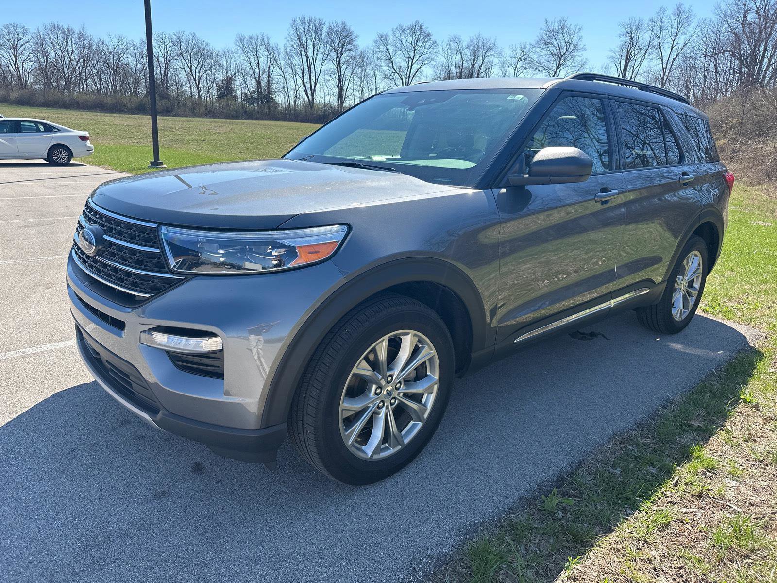 Certified 2023 Ford Explorer XLT w/ Equipment Group 202A image 7