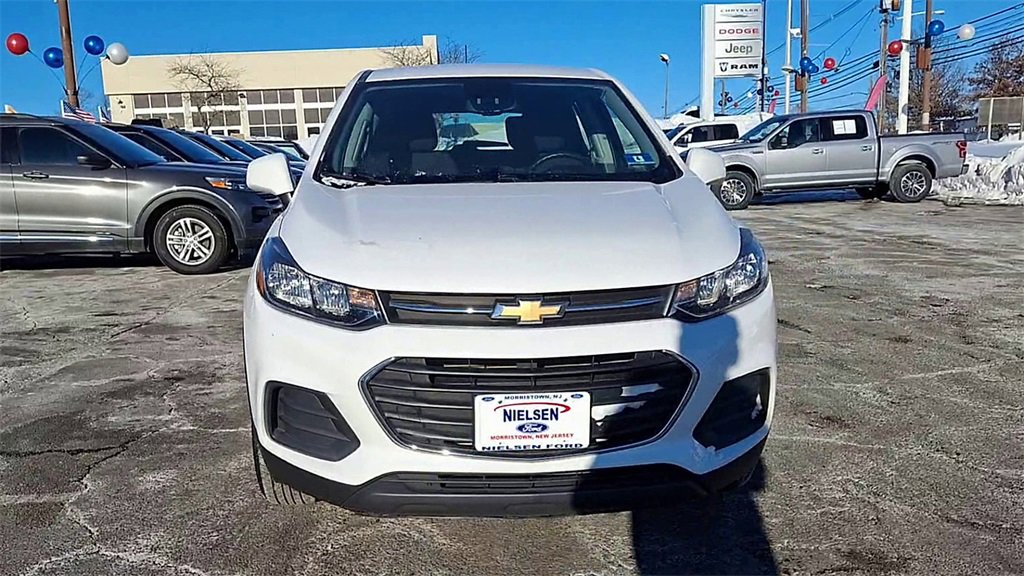 Used 2018 Chevrolet Trax LS image 3