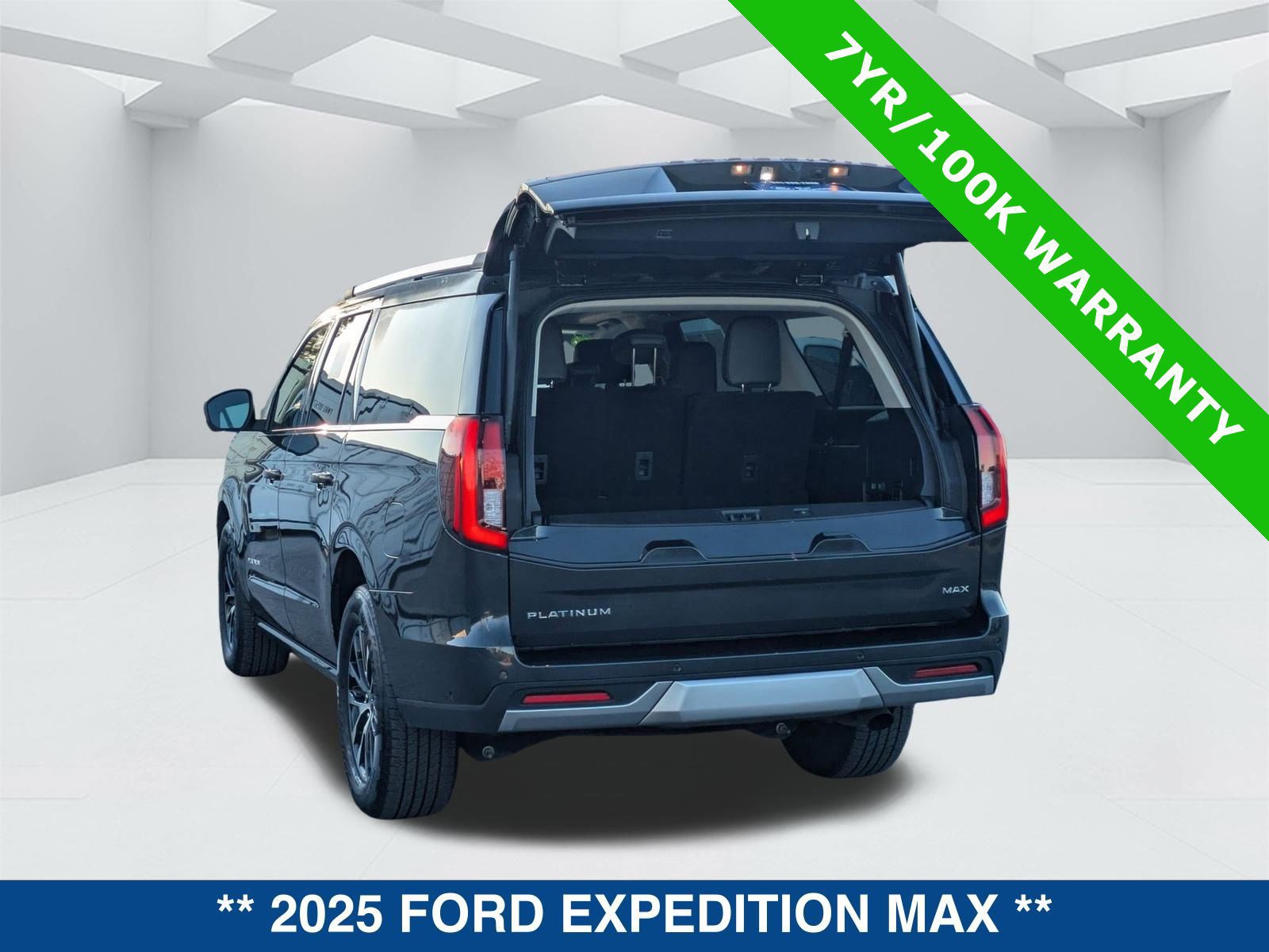 Certified 2025 Ford Expedition Max Platinum image 3