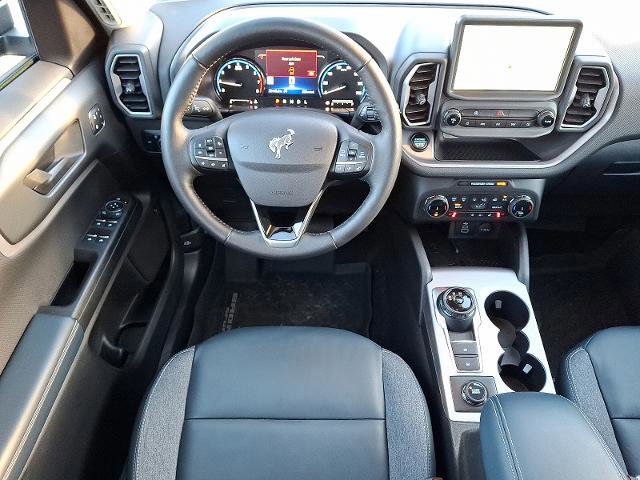 Certified 2023 Ford Bronco Sport Outer Banks w/ Tech Package image 11