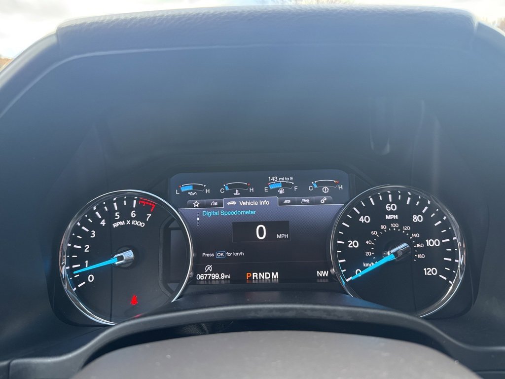 Certified 2019 Ford Expedition XLT w/ Equipment Group 202A image 13