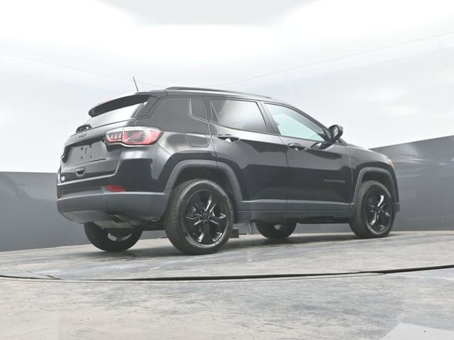 Used 2019 Jeep Compass Latitude AWD/4WD image 23
