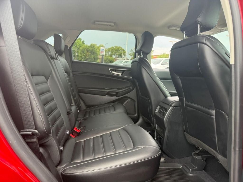 Certified 2024 Ford Edge SEL w/ Convenience Package AWD/4WD image 11