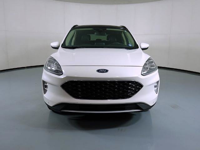 Certified 2020 Ford Escape Titanium AWD/4WD image 3