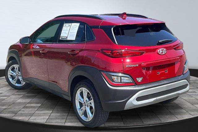 Used 2023 Hyundai Kona SEL w/ Convenience Package FWD image 2