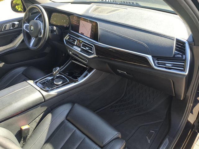 Used 2020 BMW X5 M50i w/ Premium Package AWD/4WD image 37