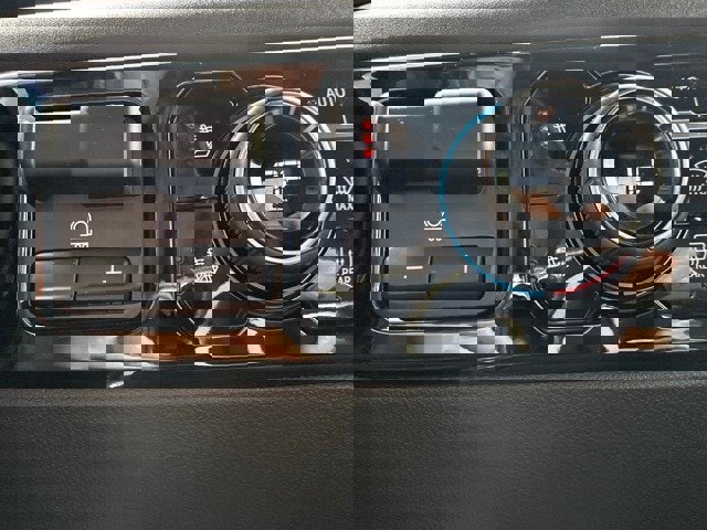 Used 2024 Chevrolet Silverado 1500 RST w/ Z71 Off-Road Package image 30