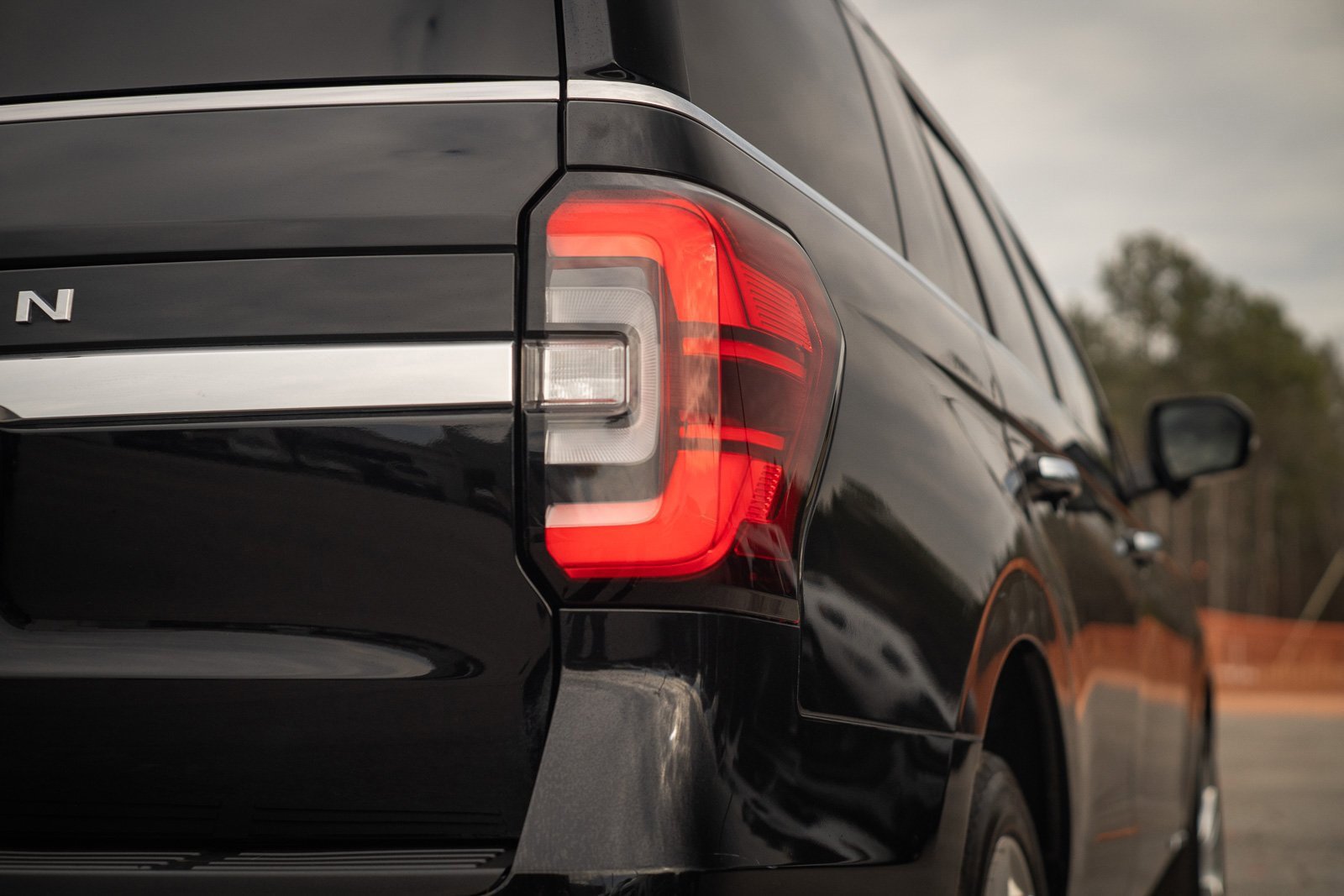 Certified 2023 Ford Expedition Platinum image 19