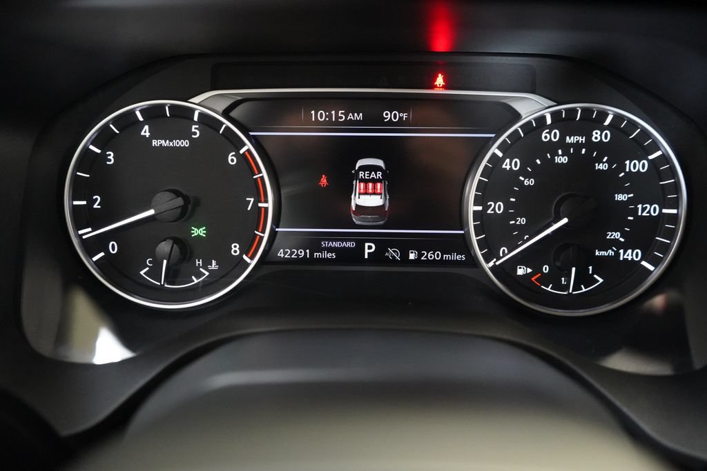 Used 2025 Nissan Rogue SV FWD image 33