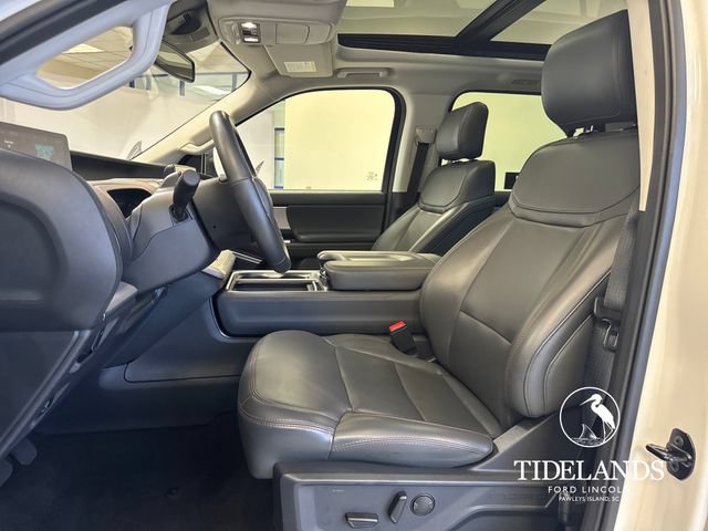 Certified 2025 Ford Expedition Active RWD image 11