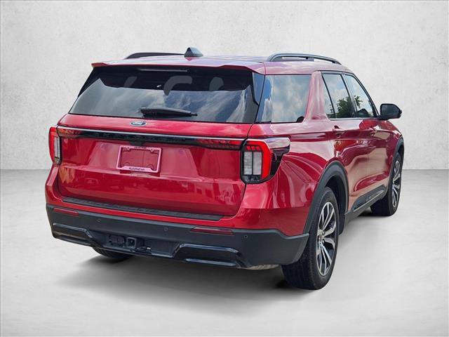 Certified 2025 Ford Explorer ST-Line w/ Premium Package RWD image 4