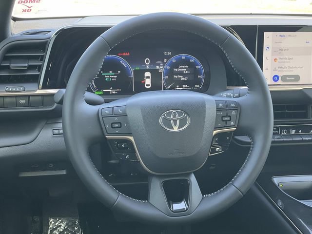 Used 2026 Toyota Crown XLE image 8