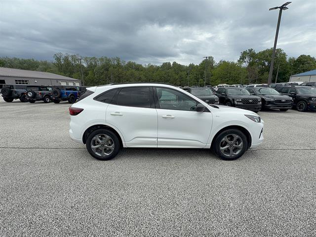 Certified 2023 Ford Escape ST-Line w/ Tech Pack #1 AWD/4WD image 8
