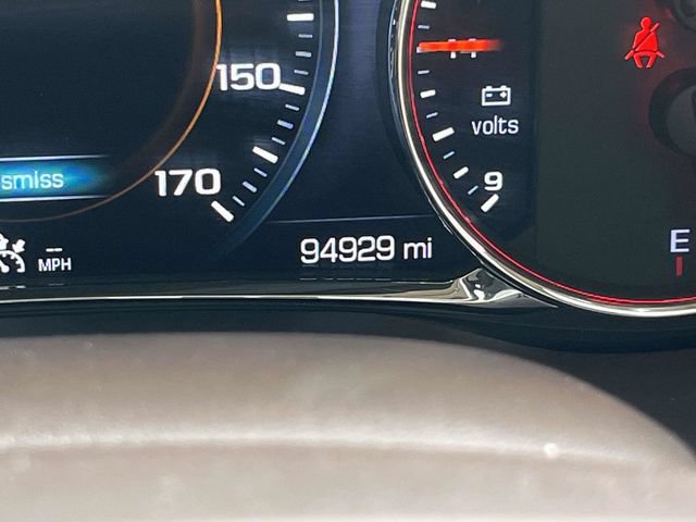Used 2017 GMC Acadia Denali w/ Technology Package AWD/4WD image 27