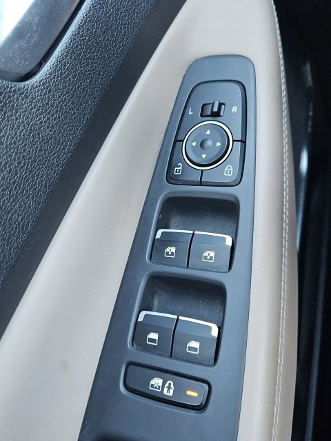 Used 2022 Hyundai Santa Fe SEL w/ Convenience + Premium Package image 18