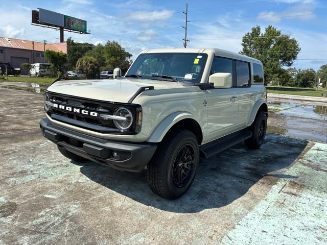 Certified 2025 Ford Bronco Outer Banks AWD/4WD image 7
