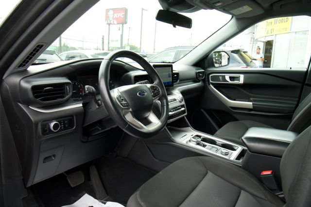Certified 2023 Ford Explorer XLT AWD/4WD image 13