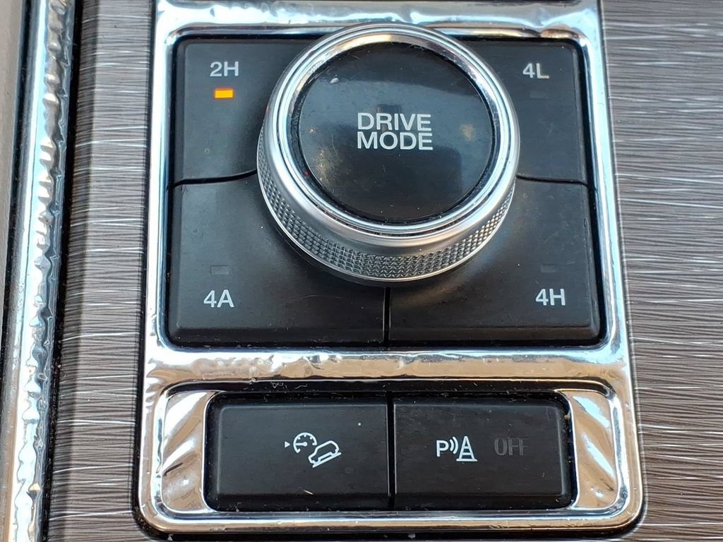 Certified 2023 Ford Expedition Limited AWD/4WD image 19