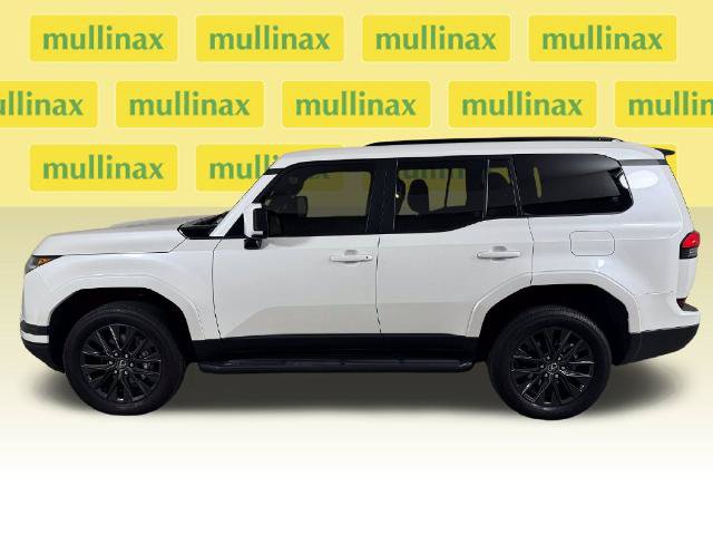 Used 2025 Lexus GX 550 w/ Cold Area Package AWD/4WD image 13