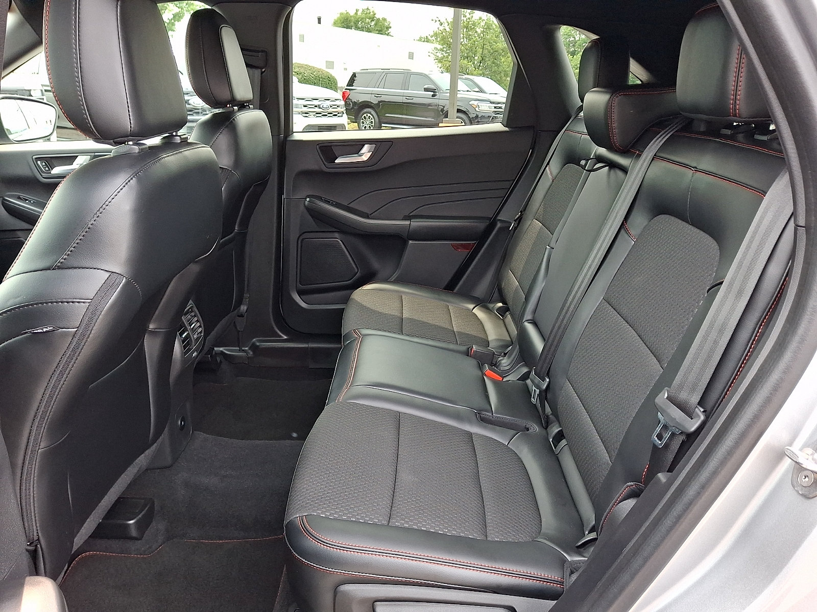 Certified 2023 Ford Escape ST-Line w/ Tech Pack #1 FWD image 13