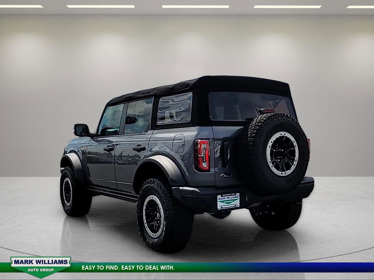 Certified 2022 Ford Bronco Badlands w/ Sasquatch Package AWD/4WD image 3