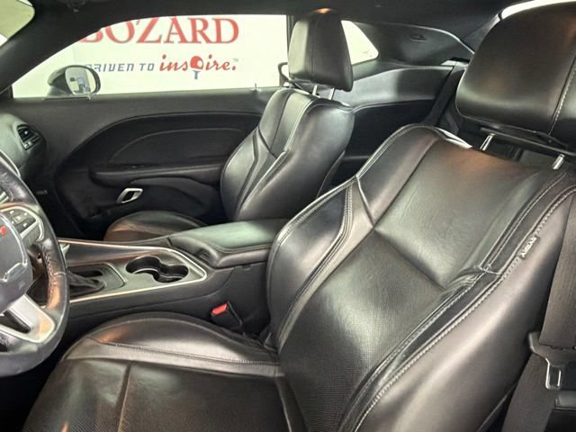 Used 2018 Dodge Challenger SXT Plus RWD image 11