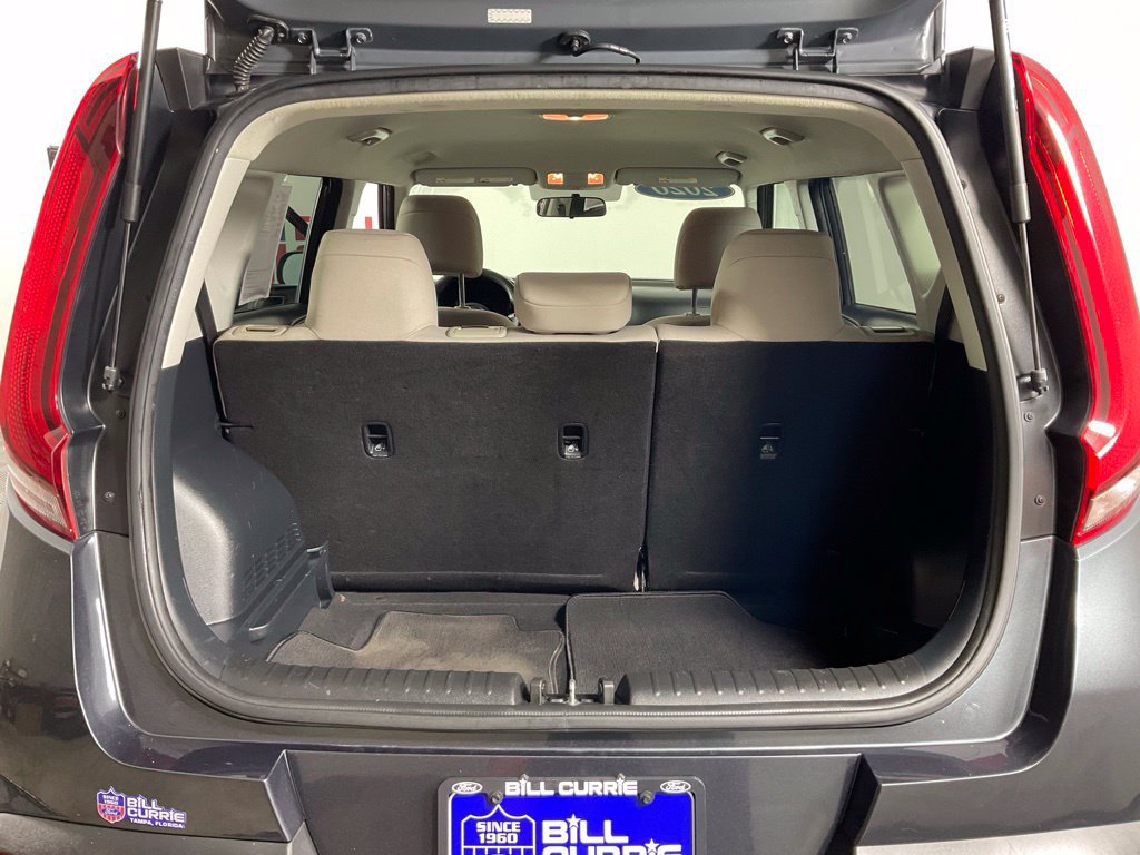 Used 2020 Kia Soul LX FWD image 11