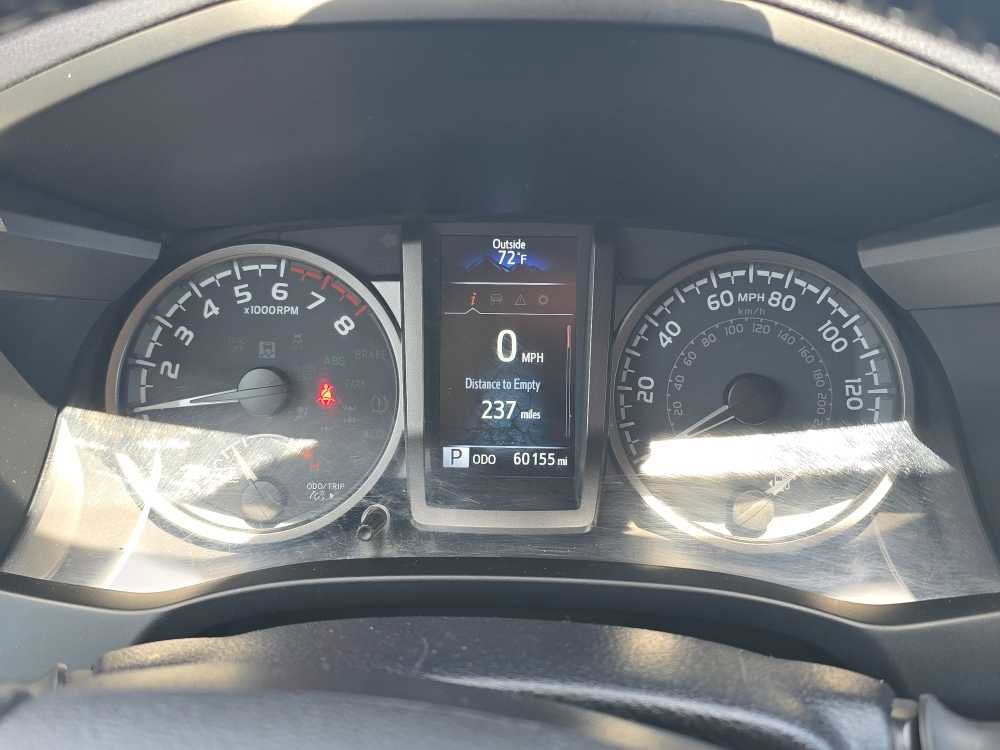 Used 2023 Toyota Tacoma TRD Off-Road AWD/4WD image 21