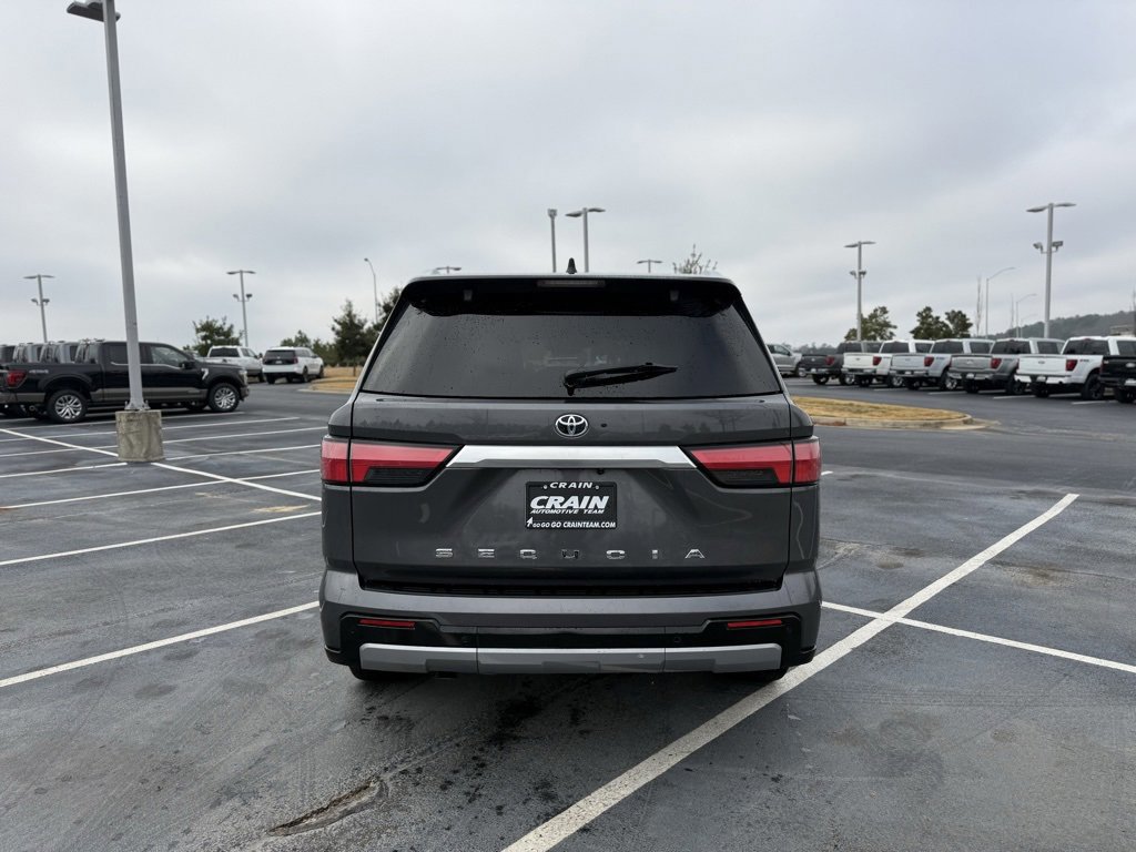 Used 2024 Toyota Sequoia Capstone image 4