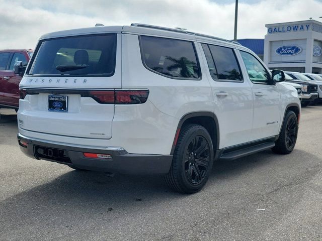 Used 2022 Jeep Wagoneer Series III image 4