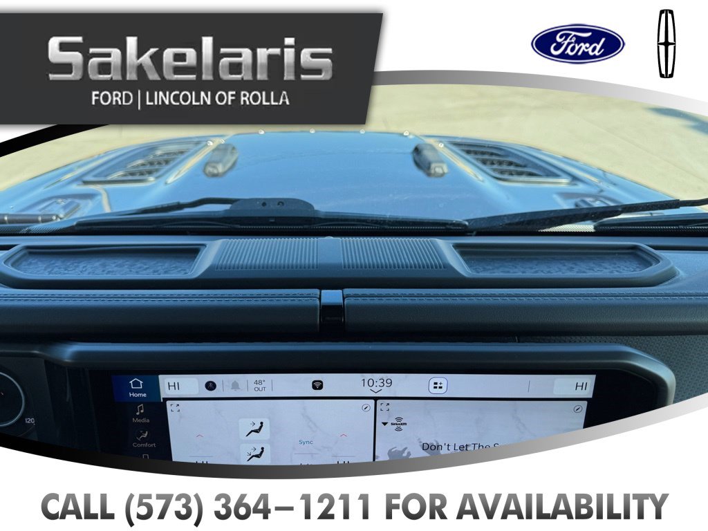 Used 2025 Jeep Wrangler Unlimited Rubicon AWD/4WD image 17