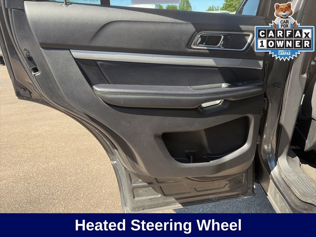 Certified 2017 Ford Explorer XLT w/ Equipment Group 201A FWD image 25