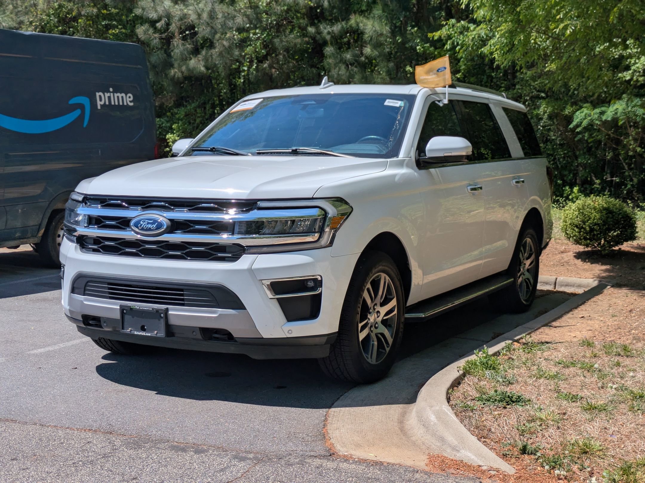 Certified 2022 Ford Expedition Limited AWD/4WD image 6