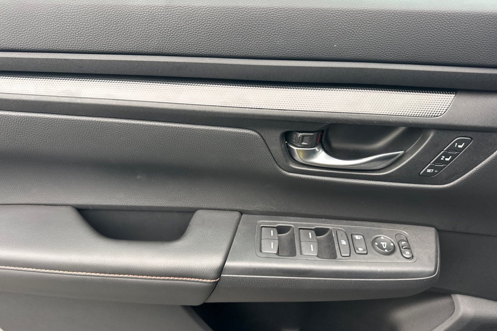 Used 2025 Honda CR-V Sport-L image 10