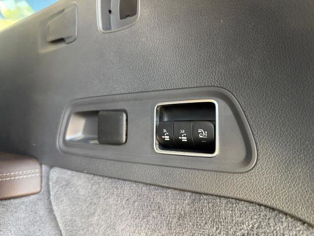 Used 2020 Mercedes-Benz GLS 450 4MATIC image 17