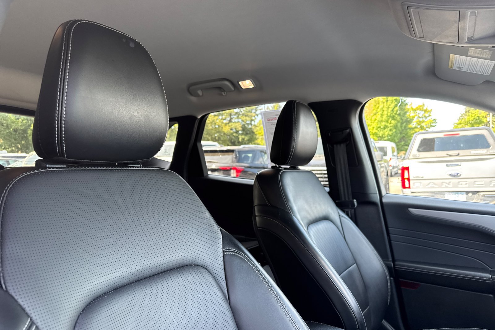 Certified 2024 Ford Escape Platinum AWD/4WD image 17