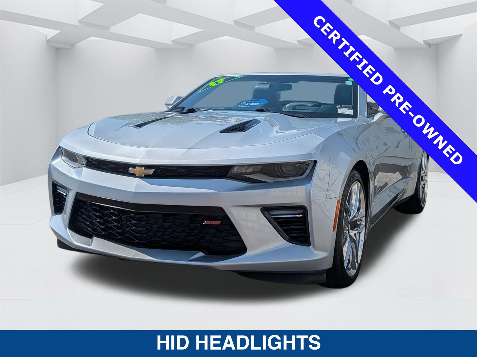 Used 2017 Chevrolet Camaro SS RWD image 7