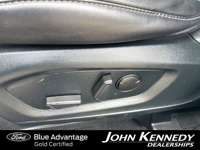 Certified 2022 Ford Explorer XLT w/ Equipment Group 202A AWD/4WD image 19